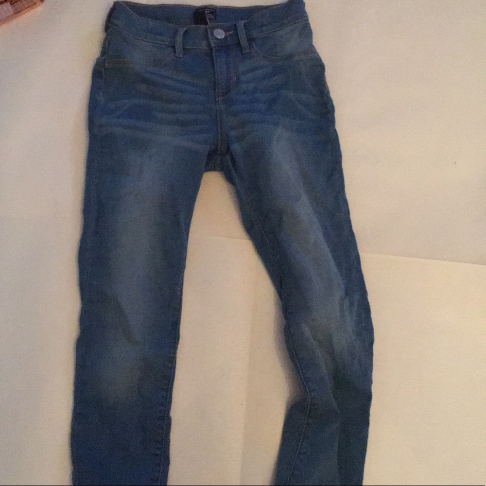 Gap jeggings *ALMOST BRAND NEW*